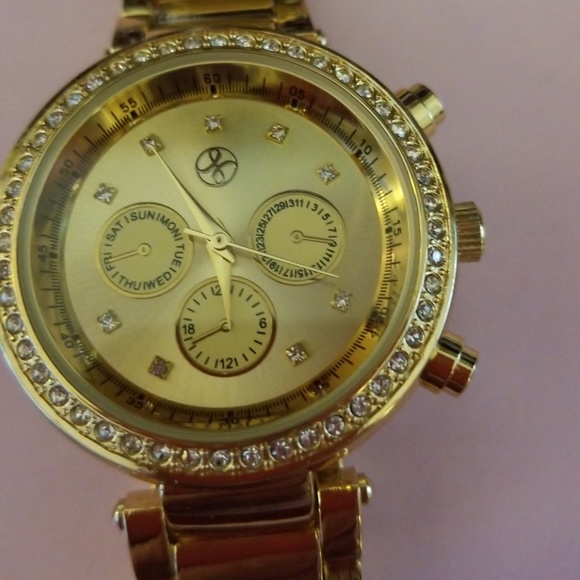 Watch - Picture 5 of 6